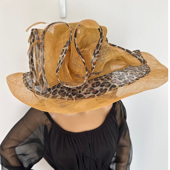 CC exclusives Big straw wide brimmed hat animal print Big bow and feather - Picture 10 of 16